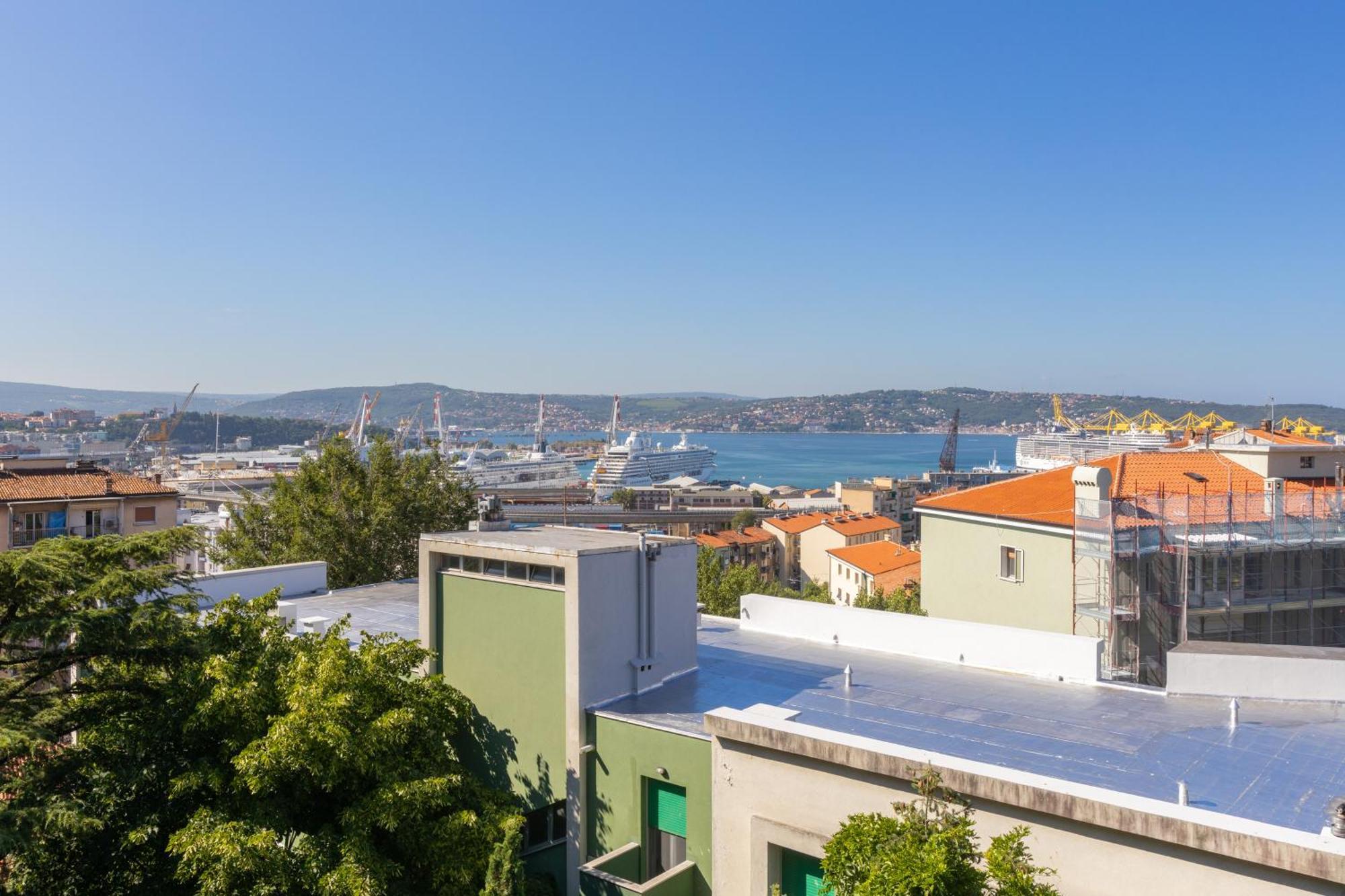 The Black Swan Trieste Exterior foto