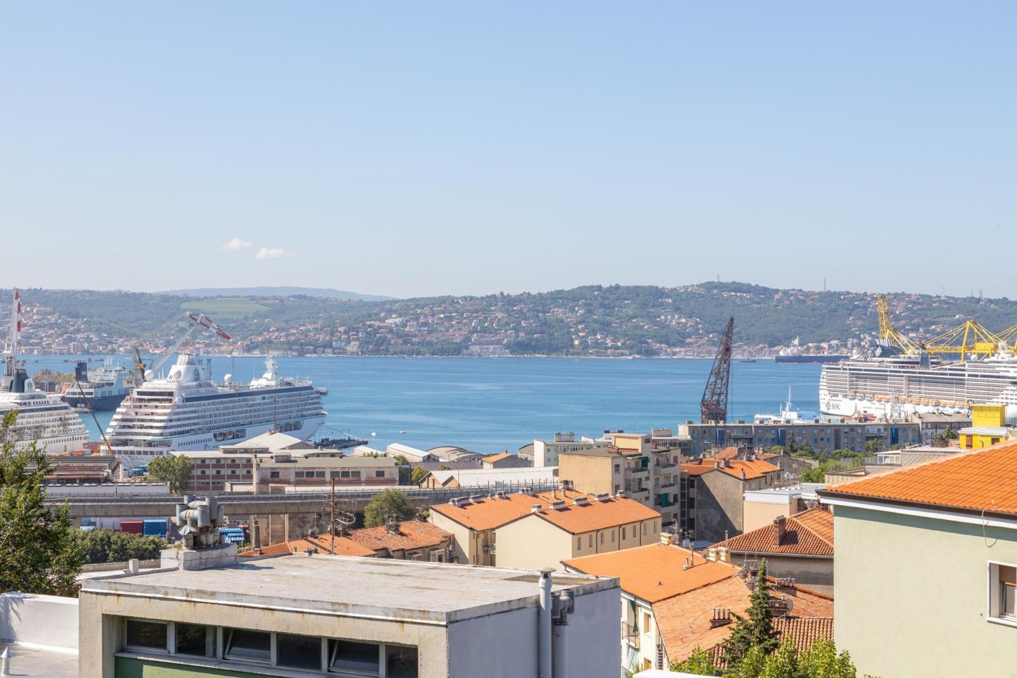 The Black Swan Trieste Exterior foto